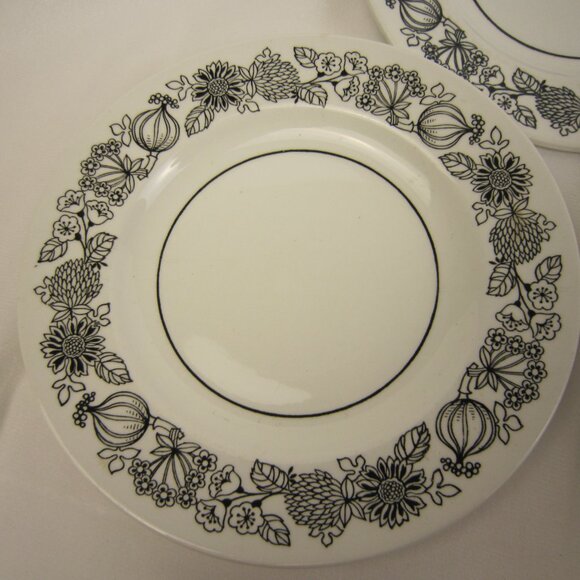 Grindley Manitou Side Plates 6.5" Diameter - Set of 3 - Used - Picture 3 of 6